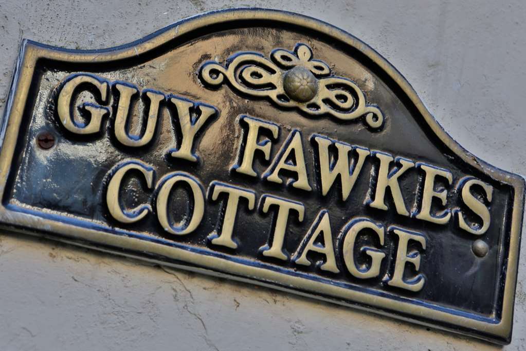 Guy Fawkes Inn York Exterior foto