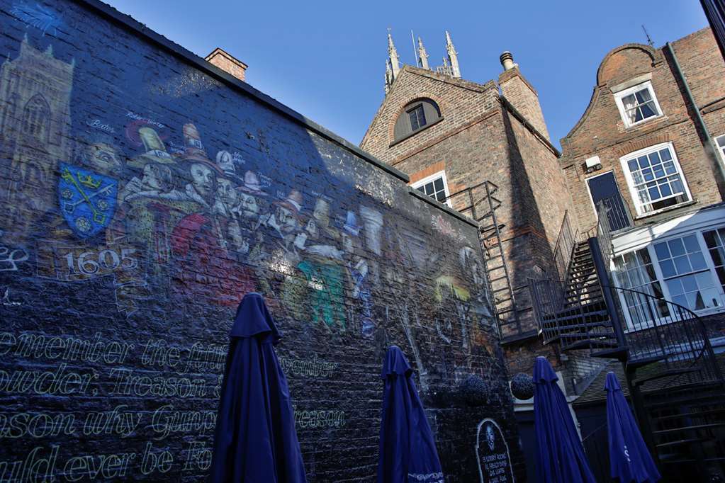 Guy Fawkes Inn York Exterior foto